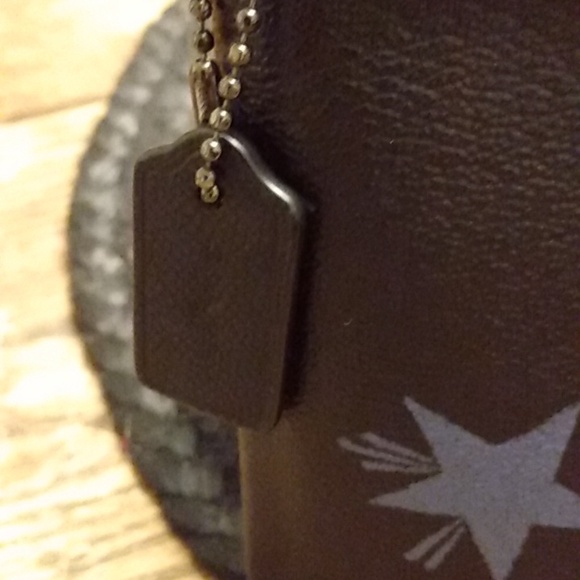 NWOT COACH Black Blue Stars Corner Zip Wristlet Wallet 6X4 - Picture 3 of 7